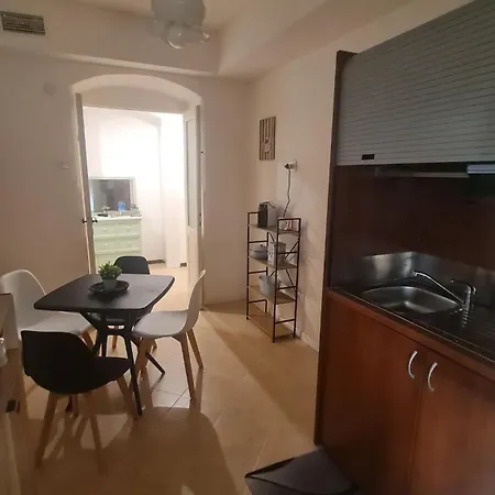 Linea Blu - Due Da Letto, Ottima Posizione, Vicino Al Centro E Ai Servizi Daire La Spezia